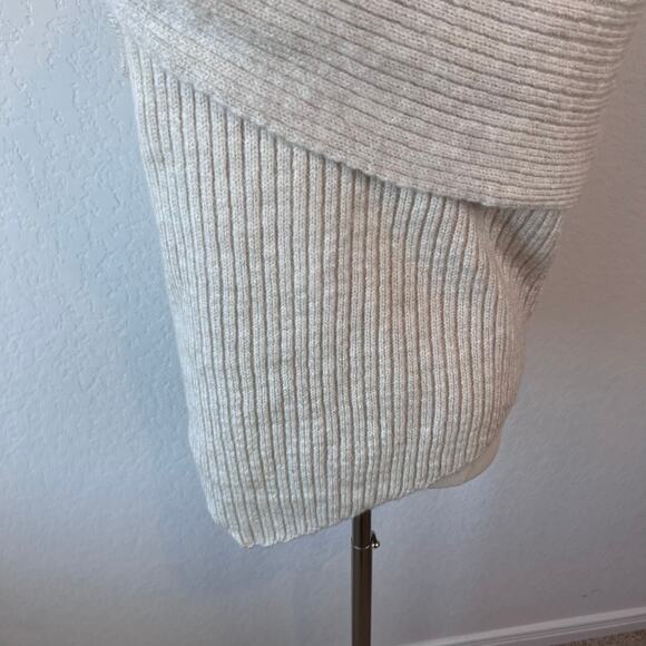 ASOS DESIGN One Shoulder Knit Sweater Off Shoulder In Oatmeal - Picture 9 of 10